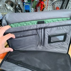Laptop bag gateway